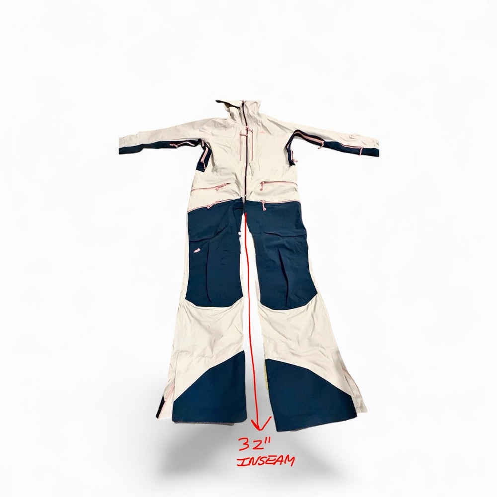 Strafe Women’s Sickbird One Piece Snowboard Ski Suit - size SMALL - Picture 12 of 16